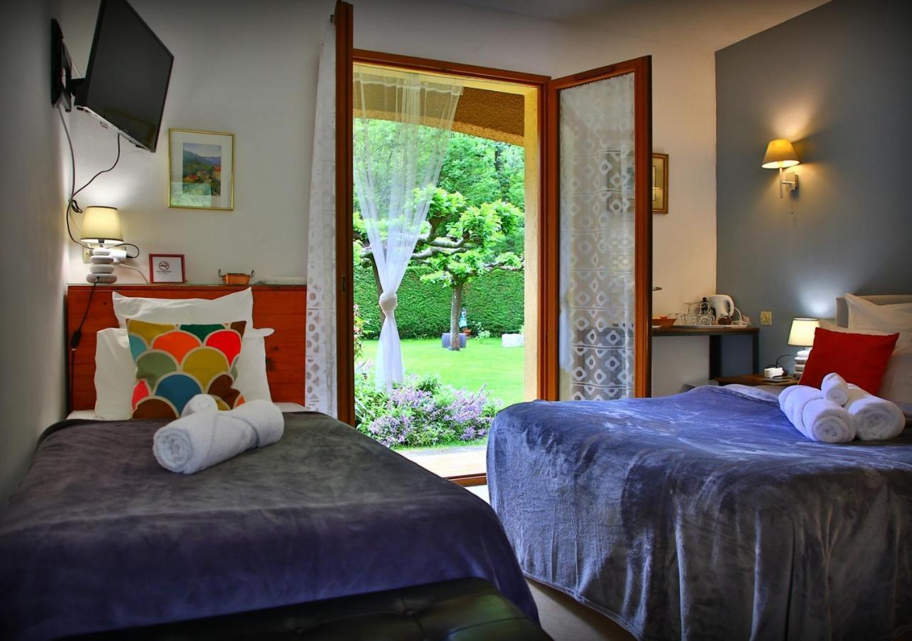 Beau Vallon - Gîte et Chambres d'Hôtes Pyrénées-Méditerranée - Pays Catalan Sahorre Exterior foto